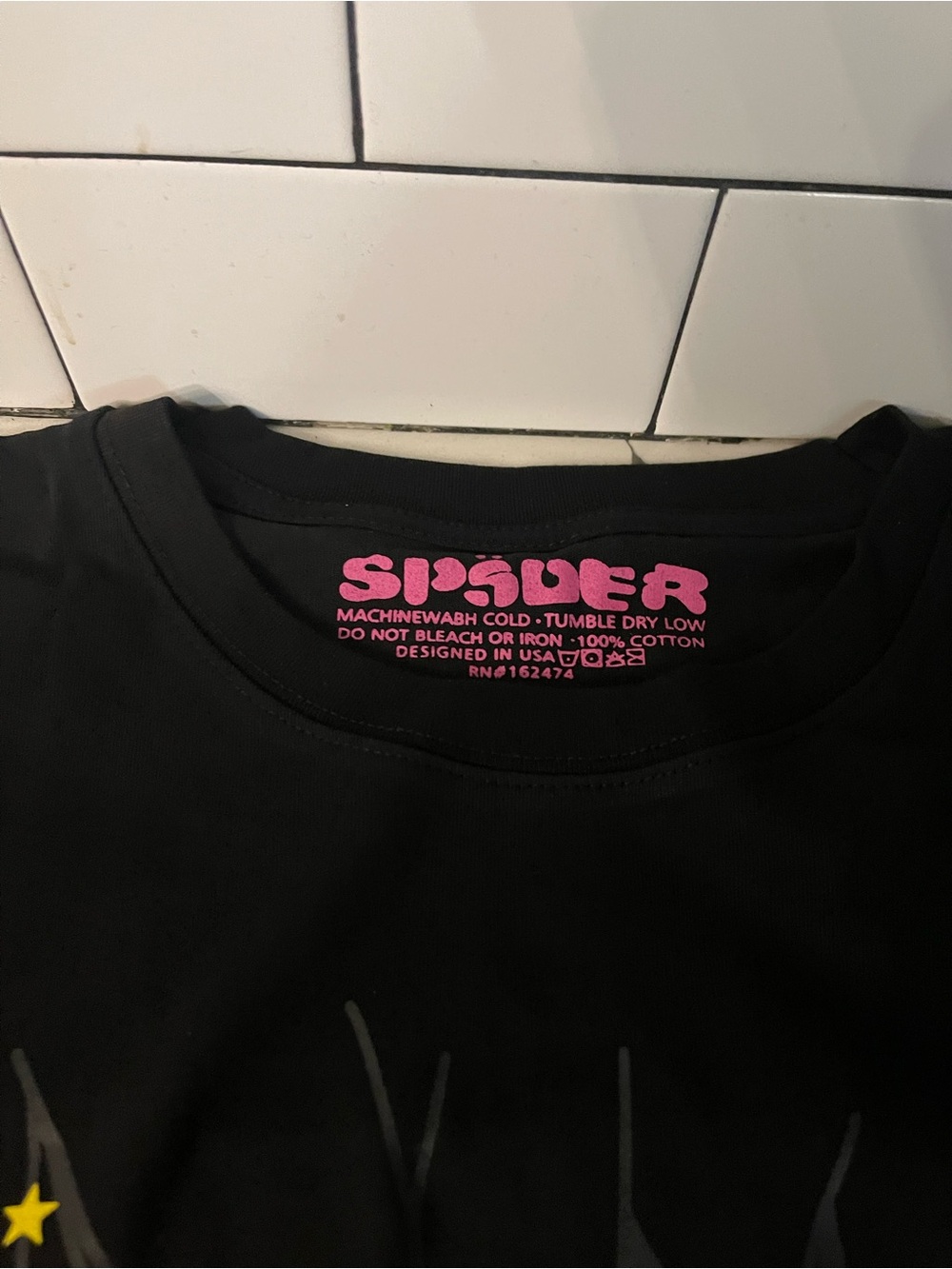 Men’s Graphic Design Tee Size XL. - Picture 4 of 5